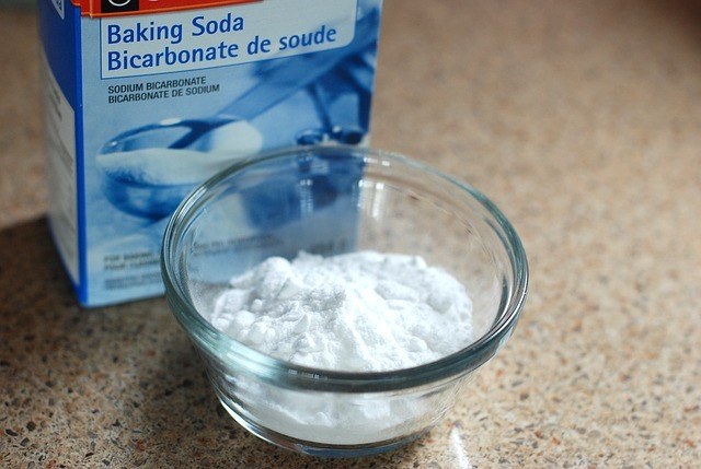 baking-soda how to remove deodorant stains from shirts
